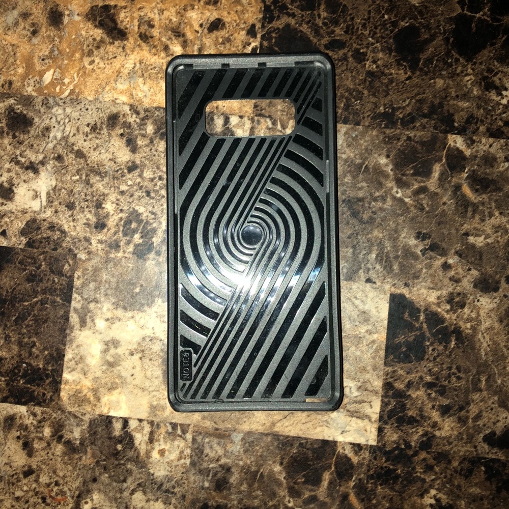 Case - Picture 2 of 2